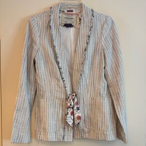 Cartonnier Cream and Blue Striped Open-Front Blazer with Floral Tie, size 4